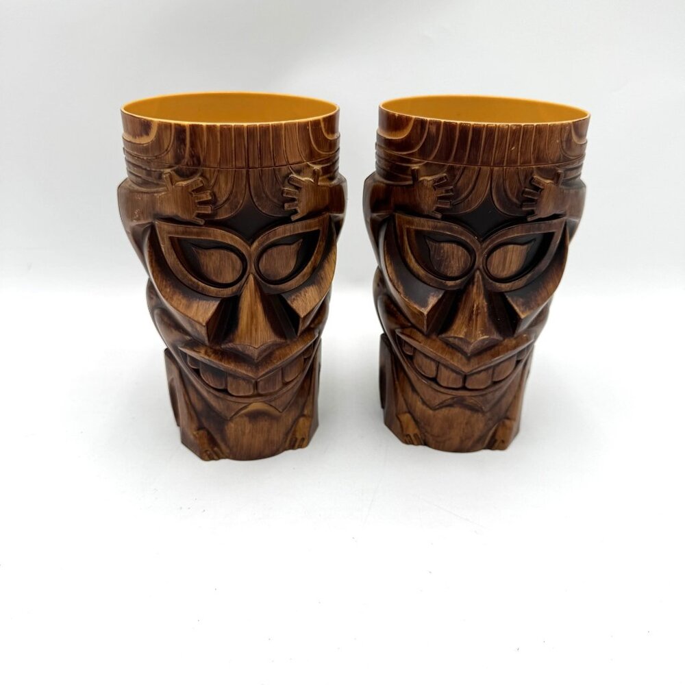 Universal Studios Tiki Mug Cup Tall Plastic Brown souvenir Whirly-DrinkWorks! Se